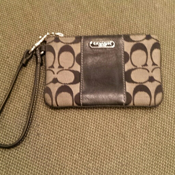 Coach Handbags - GUC Coach Black/Gray Wristlet
